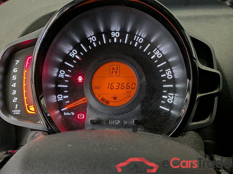 PEUGEOT 108 1.0 e-VTi Active #6
