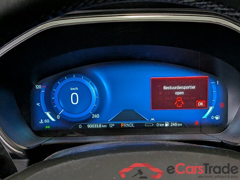 FORD Kuga 2.5 PHEV Titanium #6