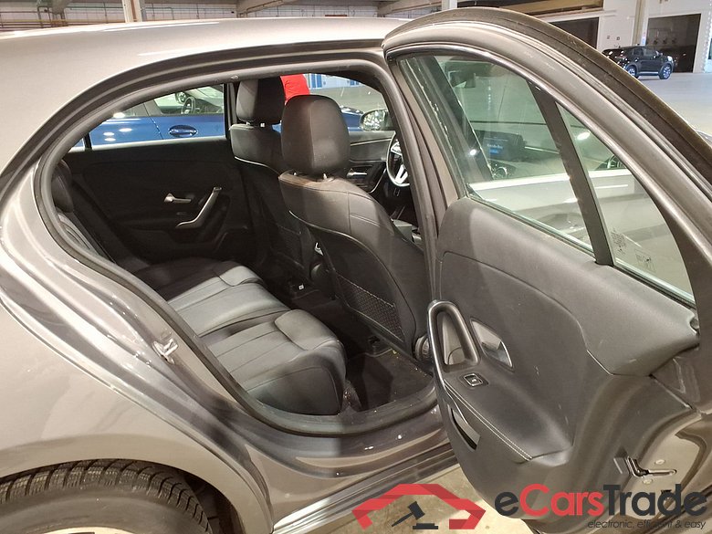 MERCEDES-BENZ CLASS A (W177) A 250 e PHEV Business Solution #5