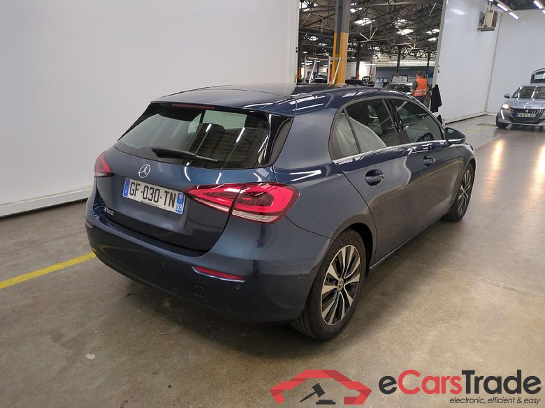 MERCEDES-BENZ Classe A Compact / 2018 / 5P / Berline A 180 Business Line 7G-DCT #3
