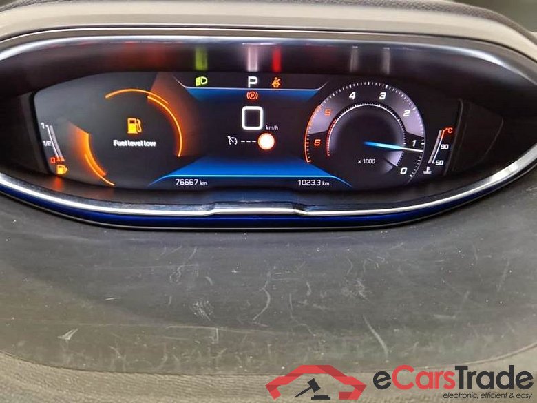 PEUGEOT 5008 / 2020 / 5P / SUV BLUEHDI 130 ACTIVE BUSINESS EAT8 S/S AUT #4