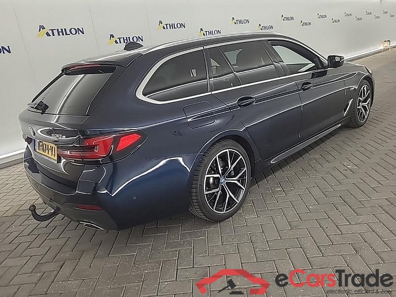 BMW 5-serie Touring 530e Business Edition Plus 5D 215kW #3