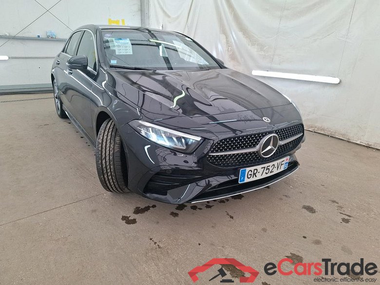 MERCEDES-BENZ Classe A Compact / 2022 / 5P / Berline A 250 e AMG Line 8G-DCT #4