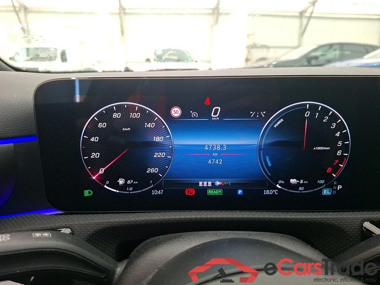 MERCEDES-BENZ Classe A Compact / 2022 / 5P / Berline A 250 e AMG Line 8G-DCT #6