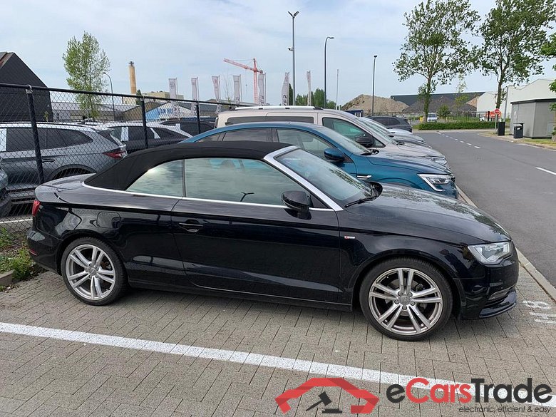 AUDI A3 Cabriolet Audi A3 Cabriolet Ambition 1.4 TFSI cylinder on demand ultra  110(150) kW(ch) S tronic #2