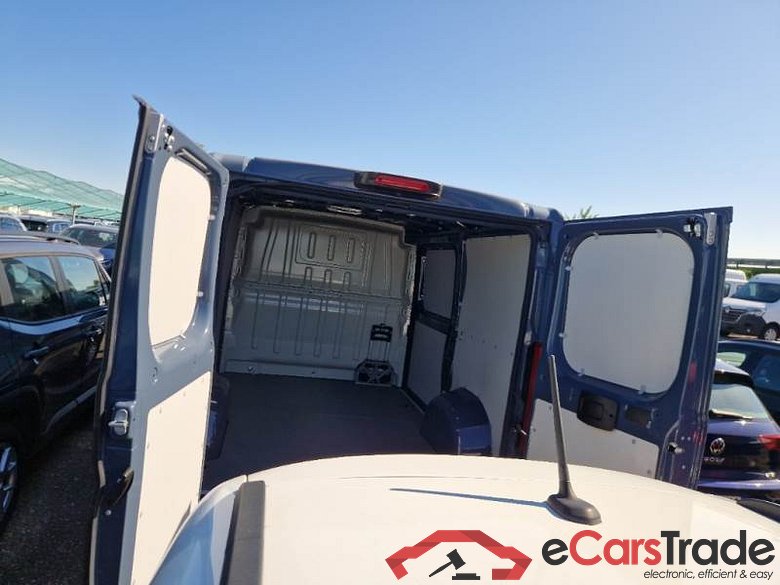 CITROEN JUMPER / 2014 / 4P / FURGONE 30 L1H1 BLUEHDI 120CV #5