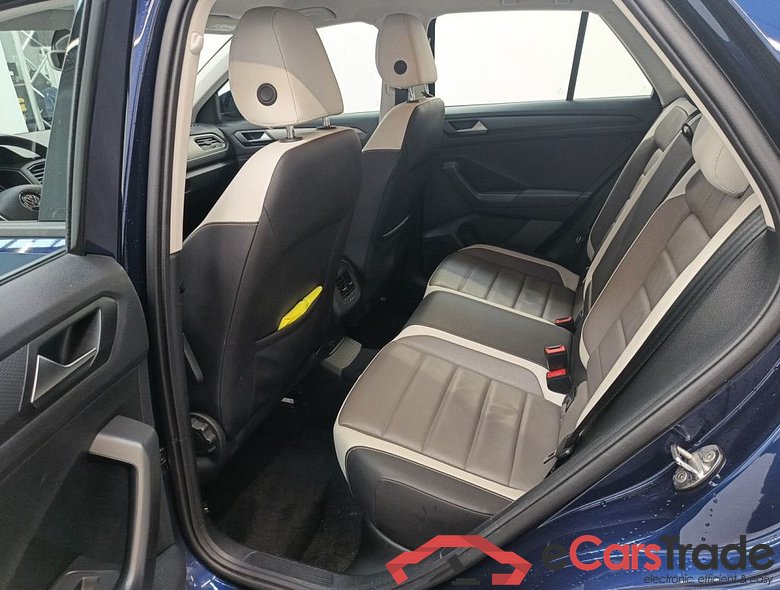 Volkswagen T-Roc 1.6 TDI Style 5d #3