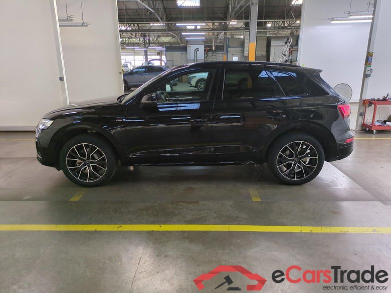 AUDI Q5 / 2020 / 5P / SUV 50 TFSI e 299 QTT S TRONIC 7 S LINE #2