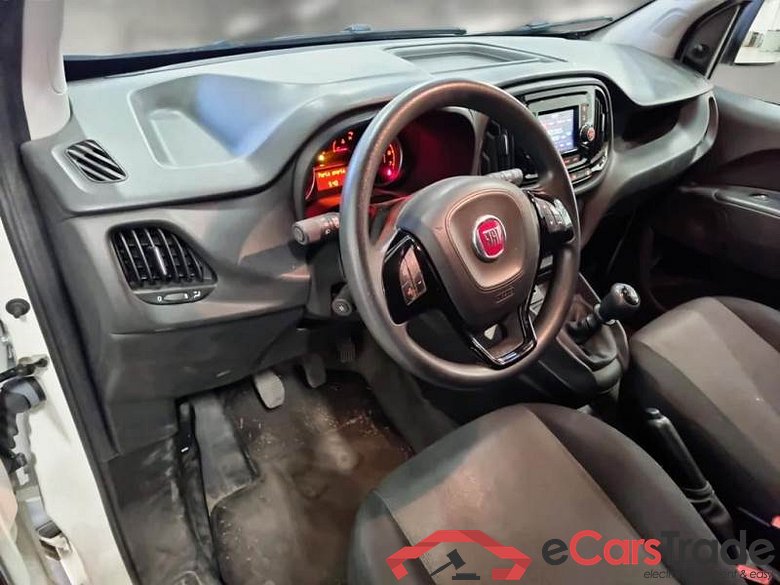 FIAT DOBLÒ CARGO / 2014 / 4P / VETT. FURGONATA MAXI LH1 LOUNGE 1.6 MJET 105CV E6D SeS #3