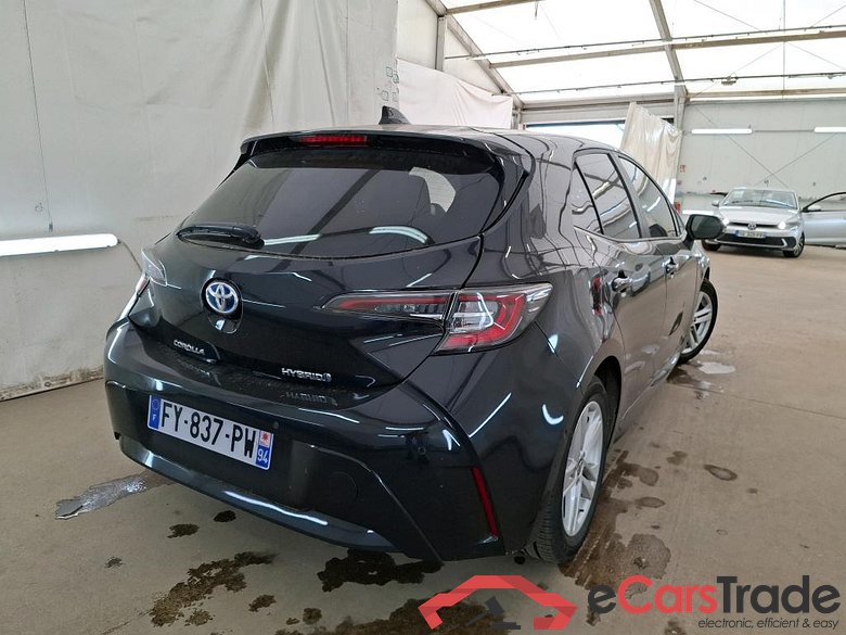 TOYOTA Corolla / 2018 / 5P / Berline Hybride 122h Dynamic Business Stage Acad #3