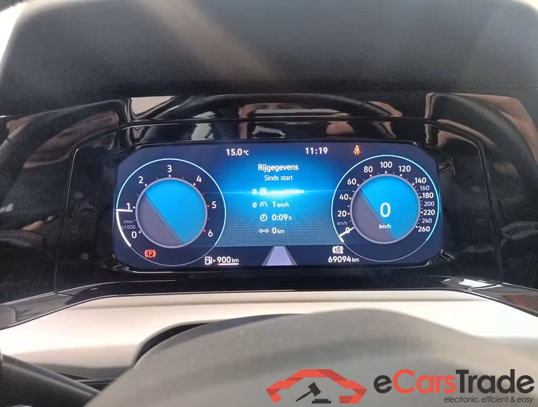 Volkswagen Golf VIII 2.0 TDI 85kW Life 5d #6