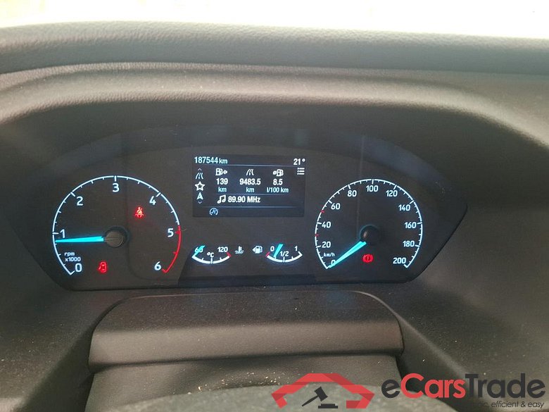 FORD Transit Custom / 2018 / 4P / Fourgon tôlé 2.0 ECOBLUE 130 300 L2H1 TREND BUSINESS #6