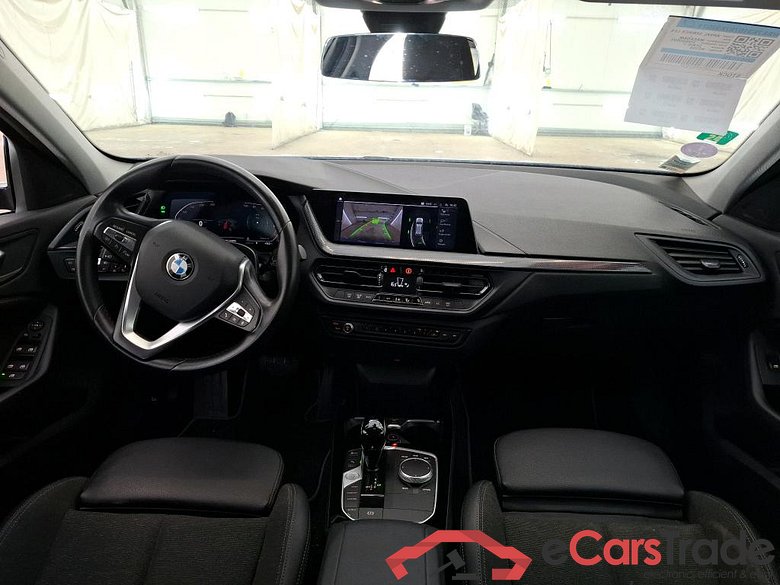 Série 1 Berline 118 i Edition Sport 1.5 135CV BVA7 E6d #5