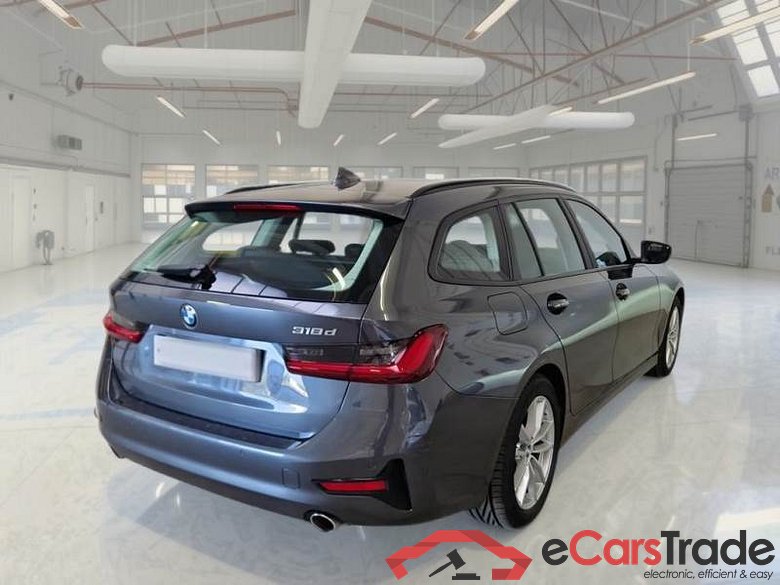 BMW SERIE 3 / 2018 / 5P / STATION WAGON 318D 48V BUSINESS ADVANTAGE TOURING AUTO #2