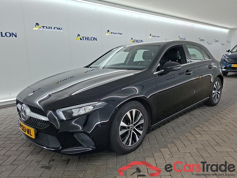 MERCEDES-BENZ A-klasse A 180 7G-DCT Business Solution 5D 100kW