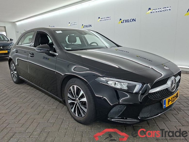 MERCEDES-BENZ A-klasse A 180 7G-DCT Business Solution 5D 100kW #2