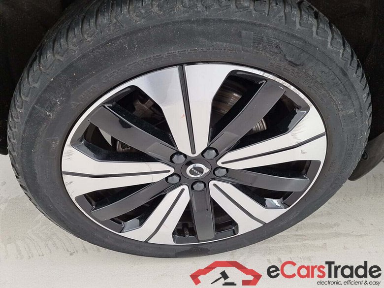 VOLVO XC40 RECHARGE CORE #4