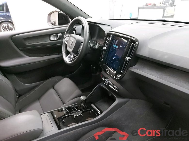 VOLVO - VOL XC40 Recharge Extended Range 252PK Core & Winter Pack & Semi Auto Foldable Towing Hook * ELECTRIC * #3