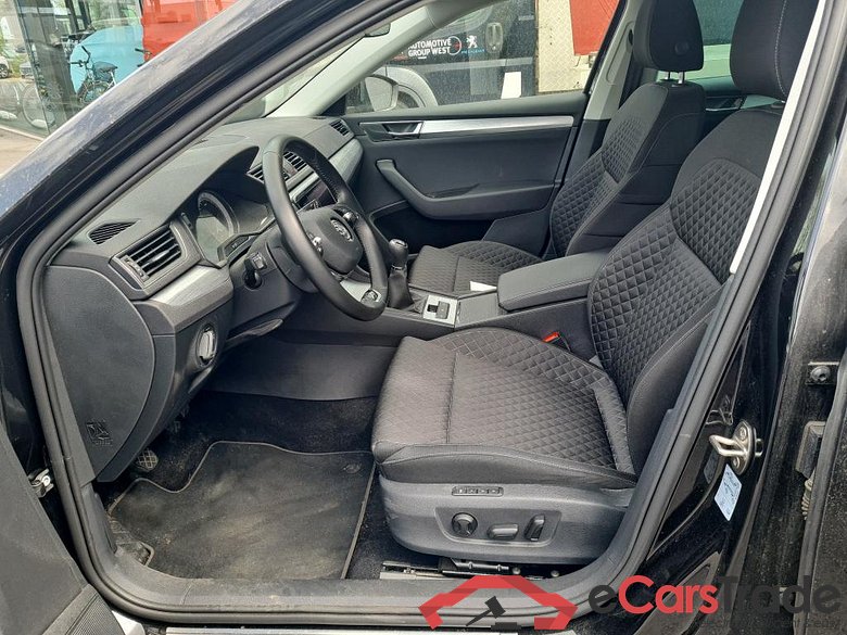SKODA SUPERB COMBI DIESEL - 2019 2.0 CR TDi Ambition #5