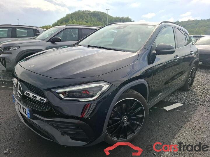 Mercedes GLA 250e Plug-In Hybrid AMG Night Aut. Pano LED-MultiBeam Widescreen Burmester Ambient Navi Sport-Leather KeylessGo Camera Klima PDC ...
