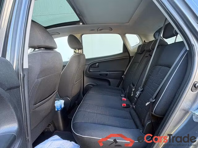 KIA Venga Venga 1.4 CRDi Fusion ISG EcoDynamics #4