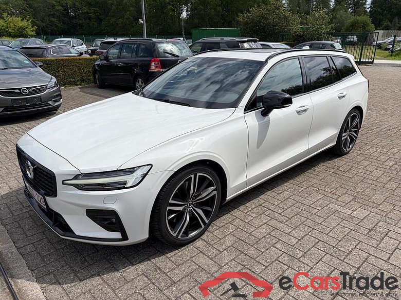 VOLVO V60 2.0 B5 MHE R-Design Geartronic #2