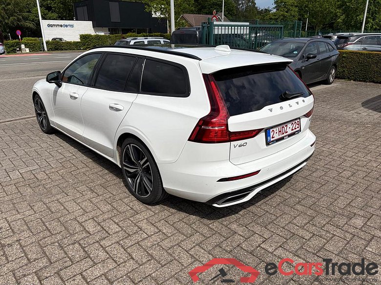 VOLVO V60 2.0 B5 MHE R-Design Geartronic #3