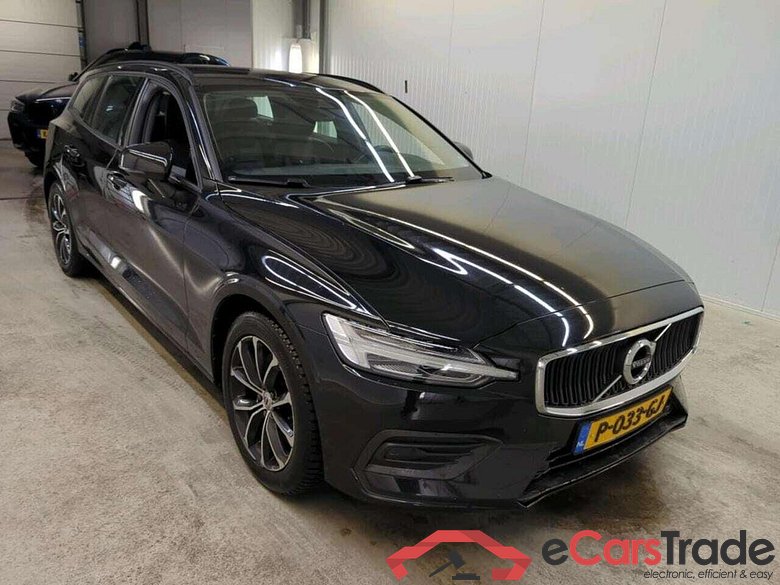 VOLVO V60 2.0 B3 Momentum #5