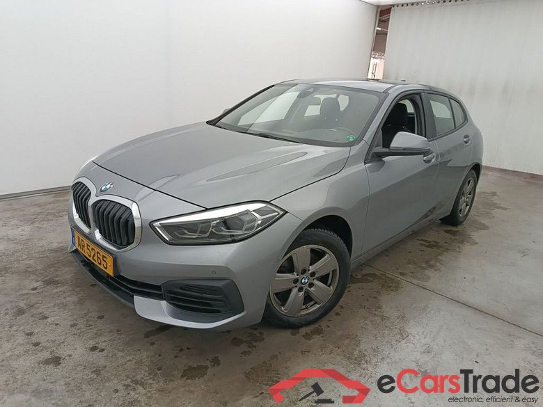BMW 1 HATCH DIESEL - 2019 118 dA 150hp (EU6AP) 5d #1