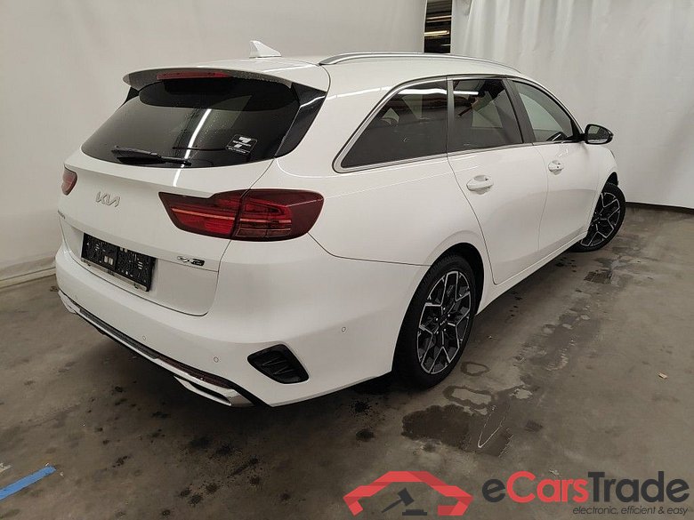 KIA cee'd Sportswagon GT Line 1.0 T-GDi 120 ISG 5d #2
