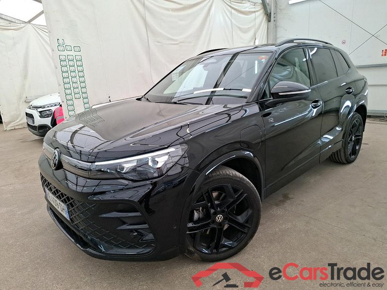 VOLKSWAGEN Tiguan / 2023 / 5P / SUV 1.5 EHYBRID 272 DSG6 R-LINE EXCLUSIVE(SP)