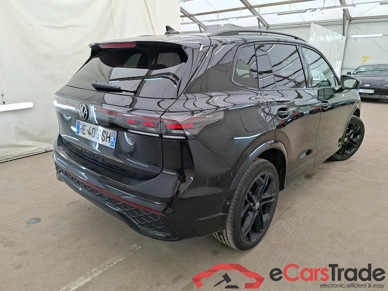 VOLKSWAGEN Tiguan / 2023 / 5P / SUV 1.5 EHYBRID 272 DSG6 R-LINE EXCLUSIVE(SP) #3