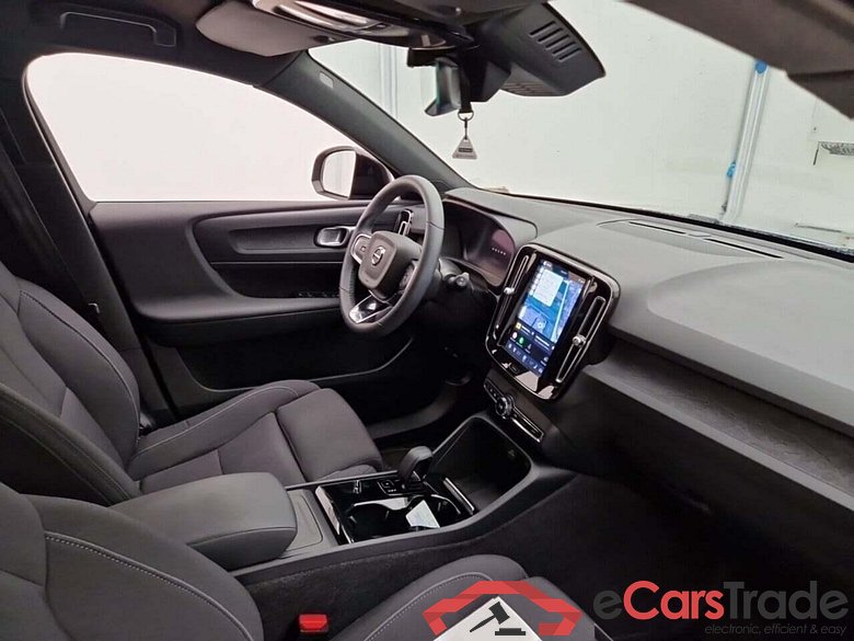 VOLVO XC40 Recharge Plus 70 kWh #3