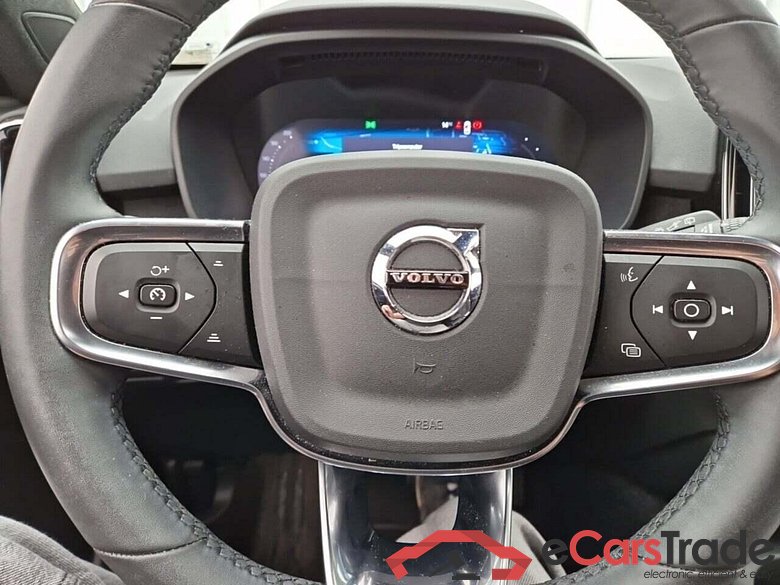 VOLVO XC40 Recharge Plus 70 kWh #6