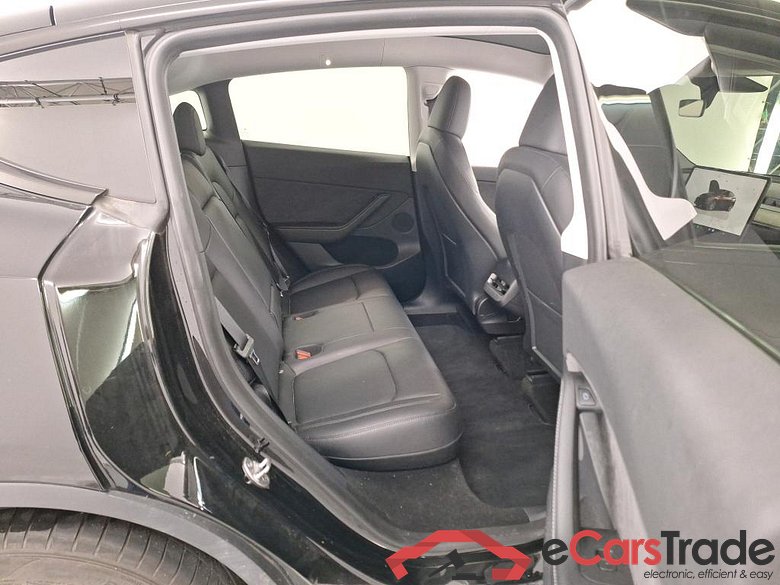TESLA MODEL Y BEV AUTO RWD #6