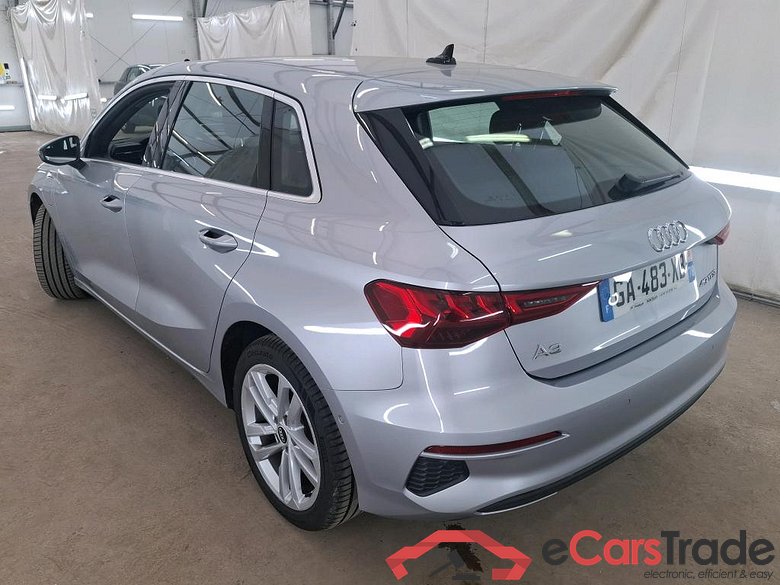 AUDI A3 Sportback / 2020 / 5P / Berline 40 TFSI e 204 S Tronic Business Line #2