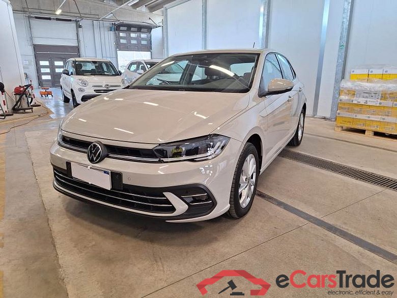 VOLKSWAGEN POLO / 2021 / 5P / BERLINA 1.0 TSI STYLE