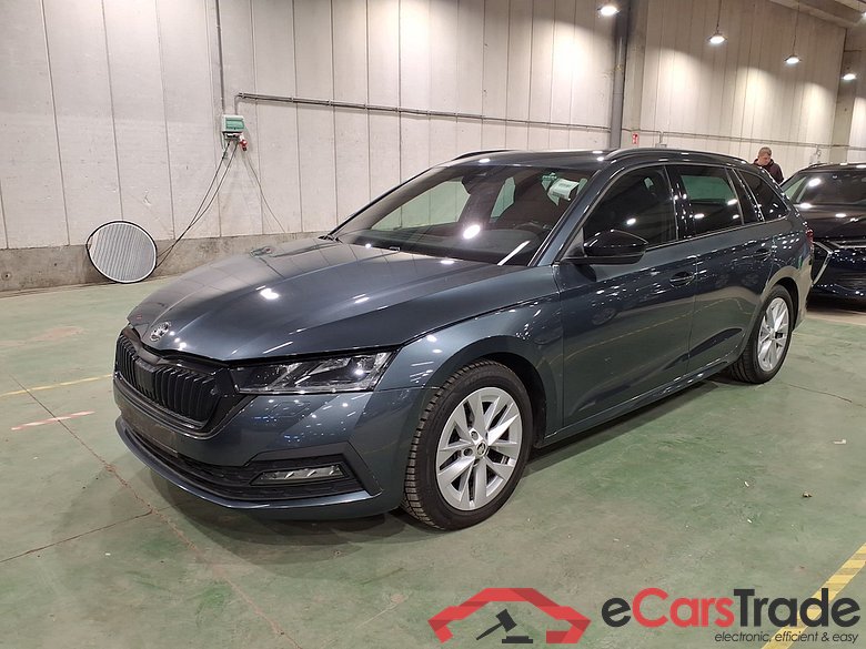 SKODA OCTAVIA COMBI 2.0 CRTDI 110KW DSG7 CLEVER+ #1