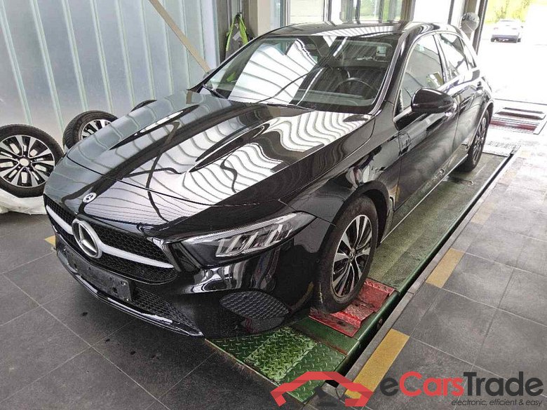 Mercedes-Benz A (BM 177)(03.2018->) DE - LimS5 A 180 EU6d, (Facelift) 2022 - 2024