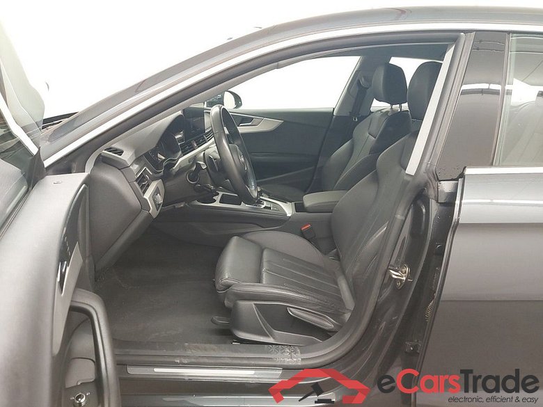 Audi A5 Sportback 35 TDI S tronic Bus. Ed. Attraction 5d #3