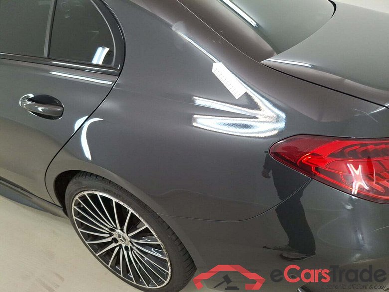 MERCEDES-BENZ C-KLASSE C220D AMG LINE AUT. #6