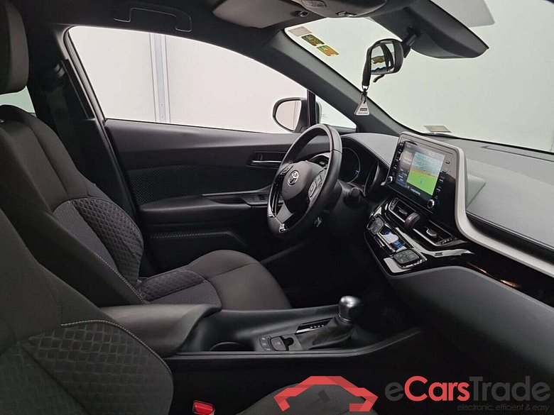 TOYOTA C-HR 1.8 HYBRID C-ENTER E-CVT #3