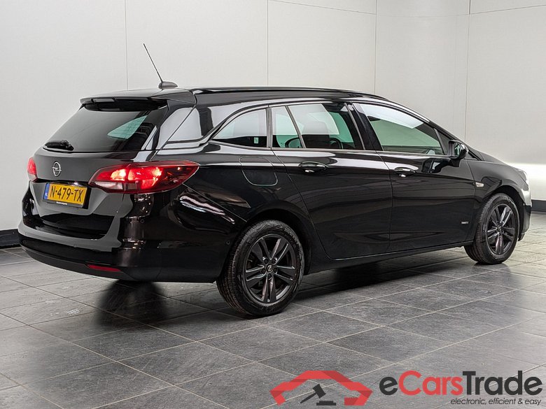 OPEL ASTRA SPORTS TOURER 1.2 Design & Tech #3