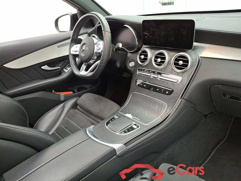 MERCEDES-BENZ GLC-Klasse Coupé 300e 4M Bns Sol. AMG #3