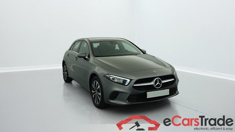 Mercedes-Benz A 250 E 8G-DCT BUSINESS LINE #1