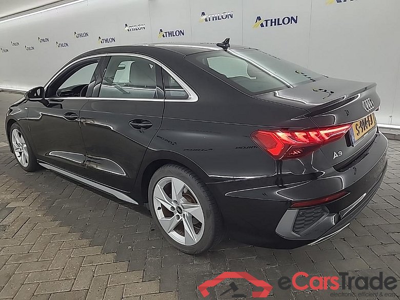 AUDI A3 Limousine 35 TFSI S tronic S edition 4D 110kW #4