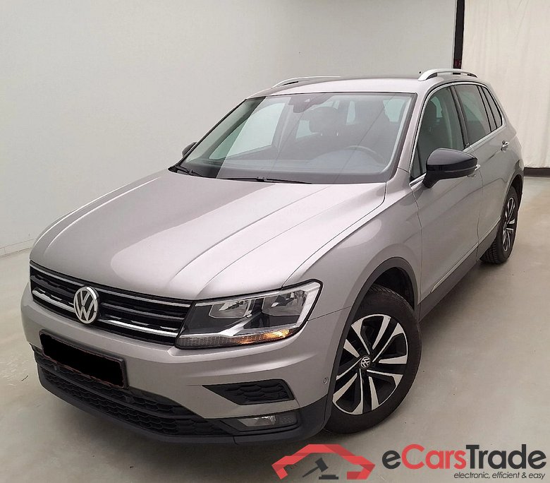 Volkswagen Tiguan 2.0TDI 150Hp IQ.Drive ACC Navi Klima Camera PDC ...