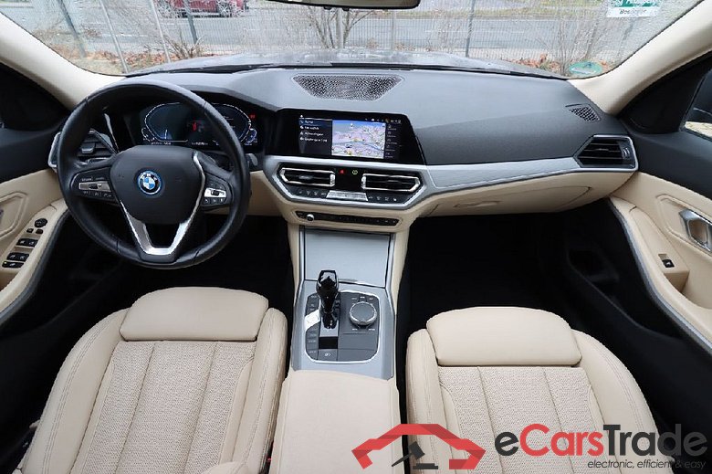 Baureihe 3 Touring 330 e Advantage 2.0 185KW AT8 E6d #3