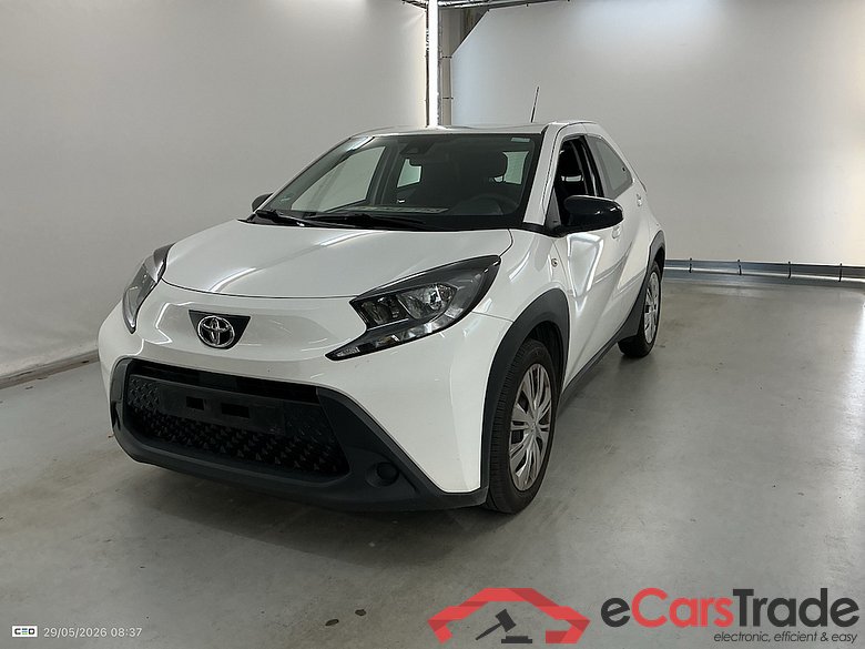 TOYOTA AYGO X 1.0 VVT-I PLAY CVT