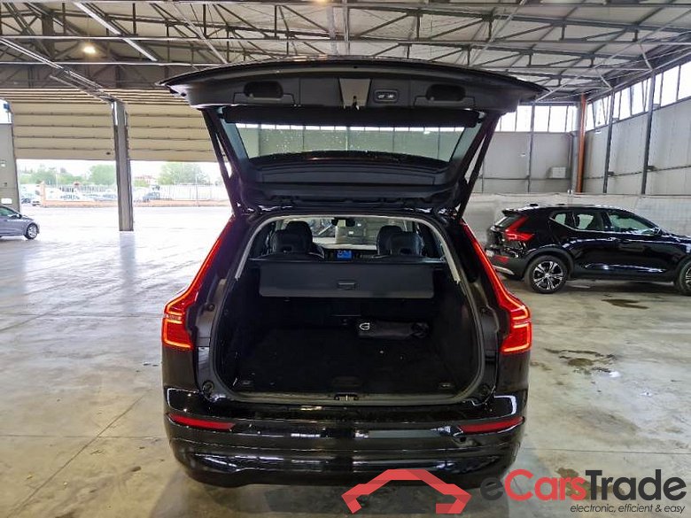 VOLVO XC60 / 2021 / 5P / SUV B4 D AUTOMATICO CORE #5